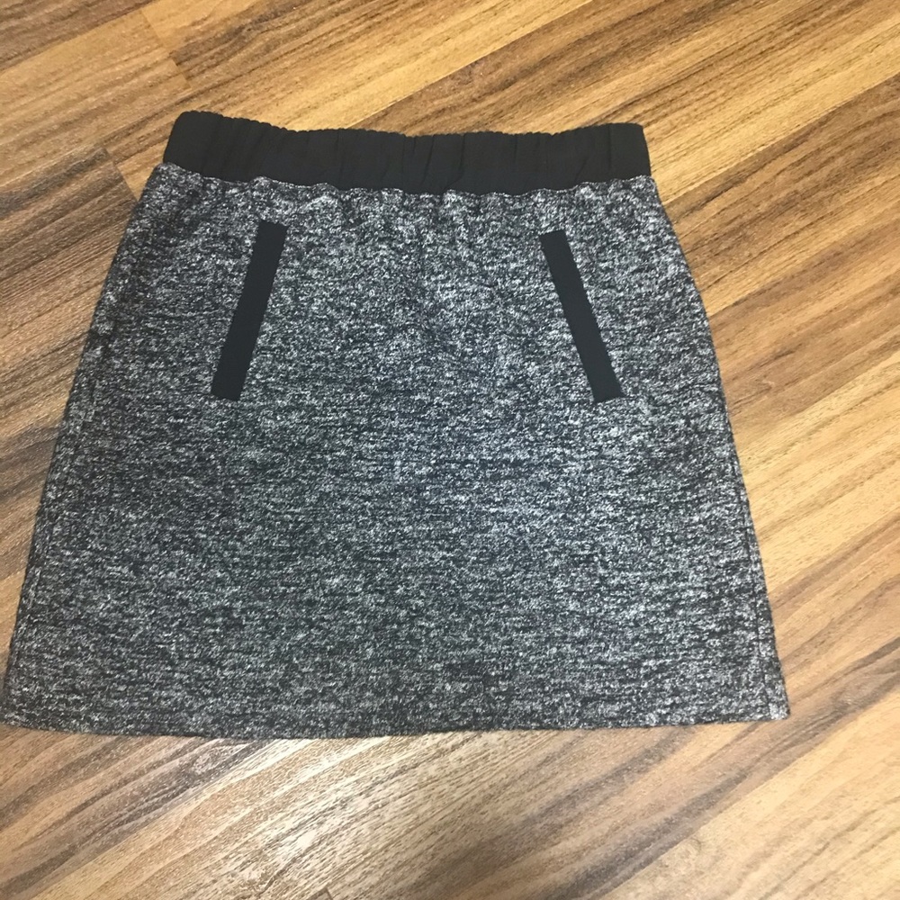 Ann Taylor LOFT knit skirt